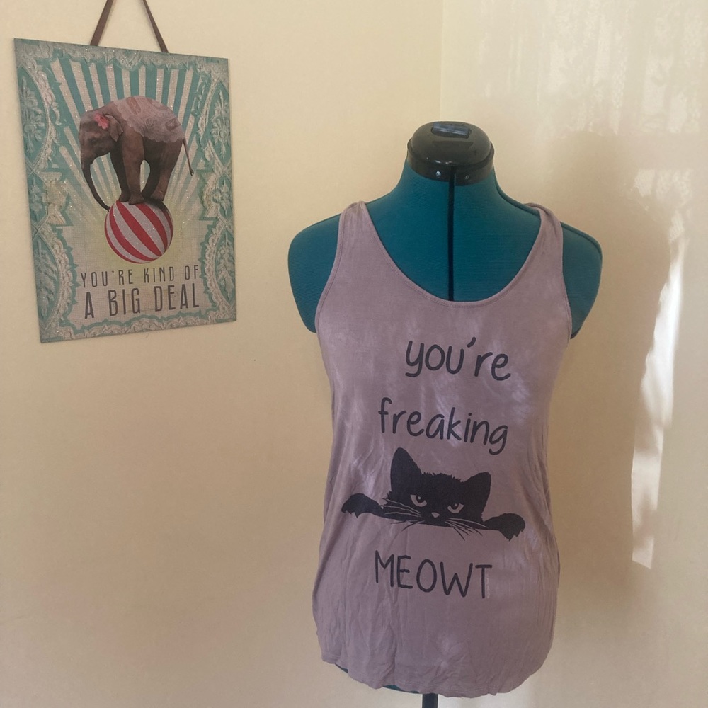 Cute little graphic tank. Pale muted purple with black cat.